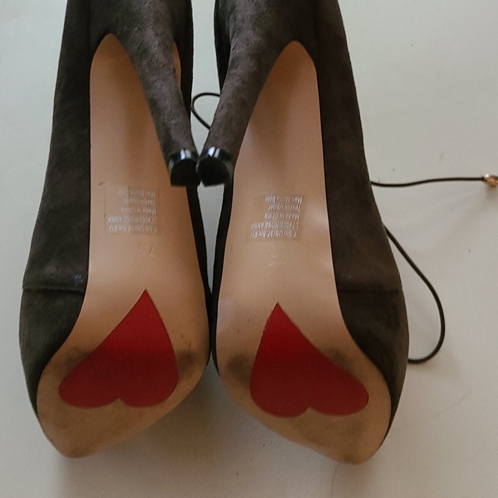 Platform Bootie - Picture 3 of 11